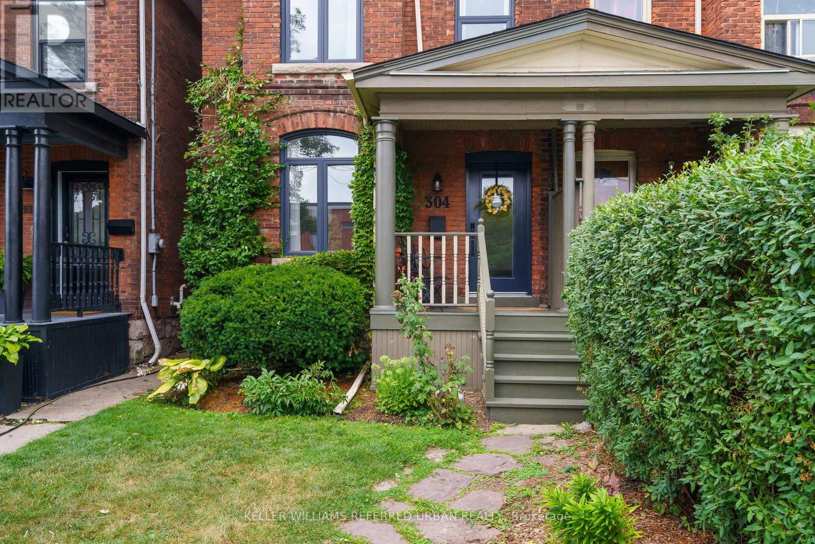 Photo 3 of 304 Herkimer Street, Hamilton ON