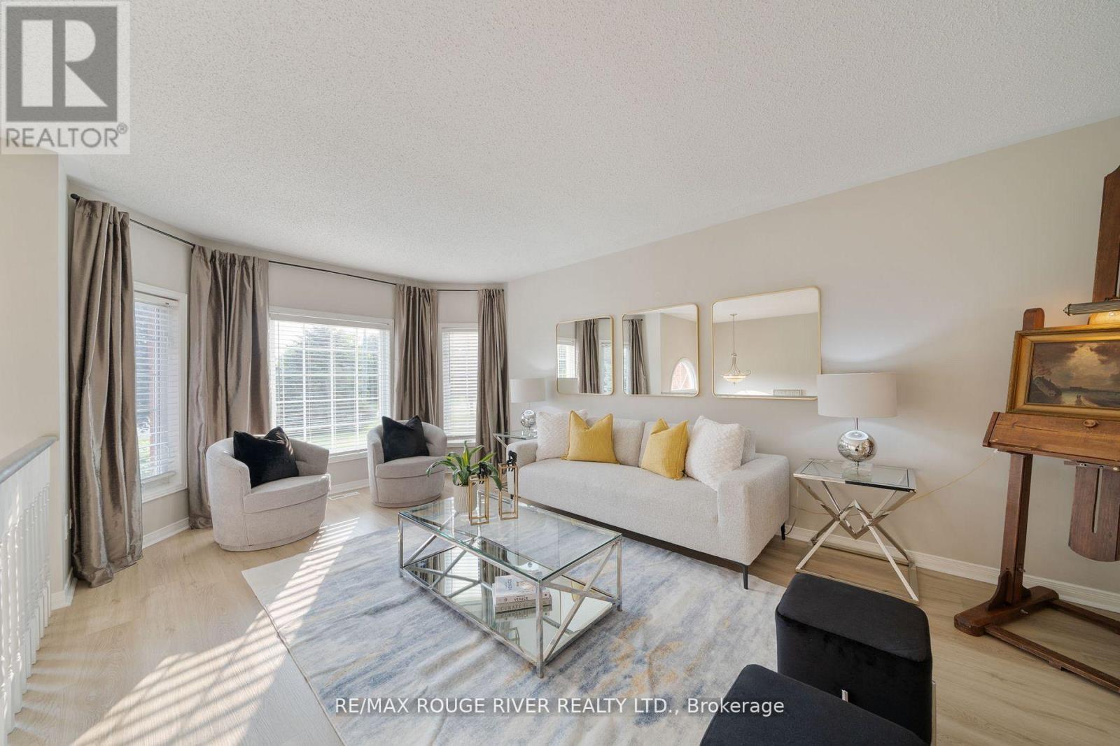 Photo 10 of 14 Deerfield Drive, Hamilton Township ON