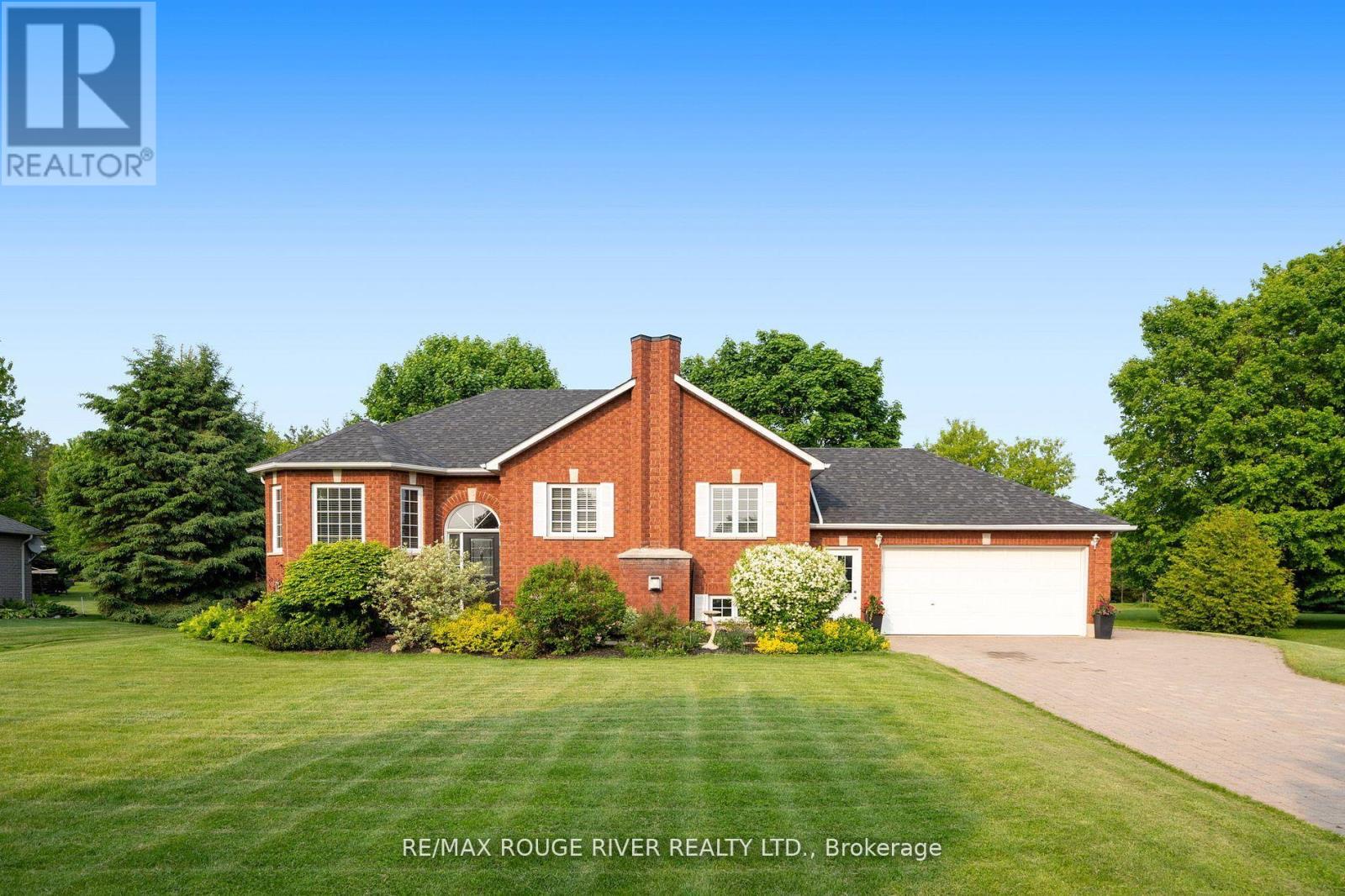 Photo 2 of 14 Deerfield Drive, Hamilton Township ON