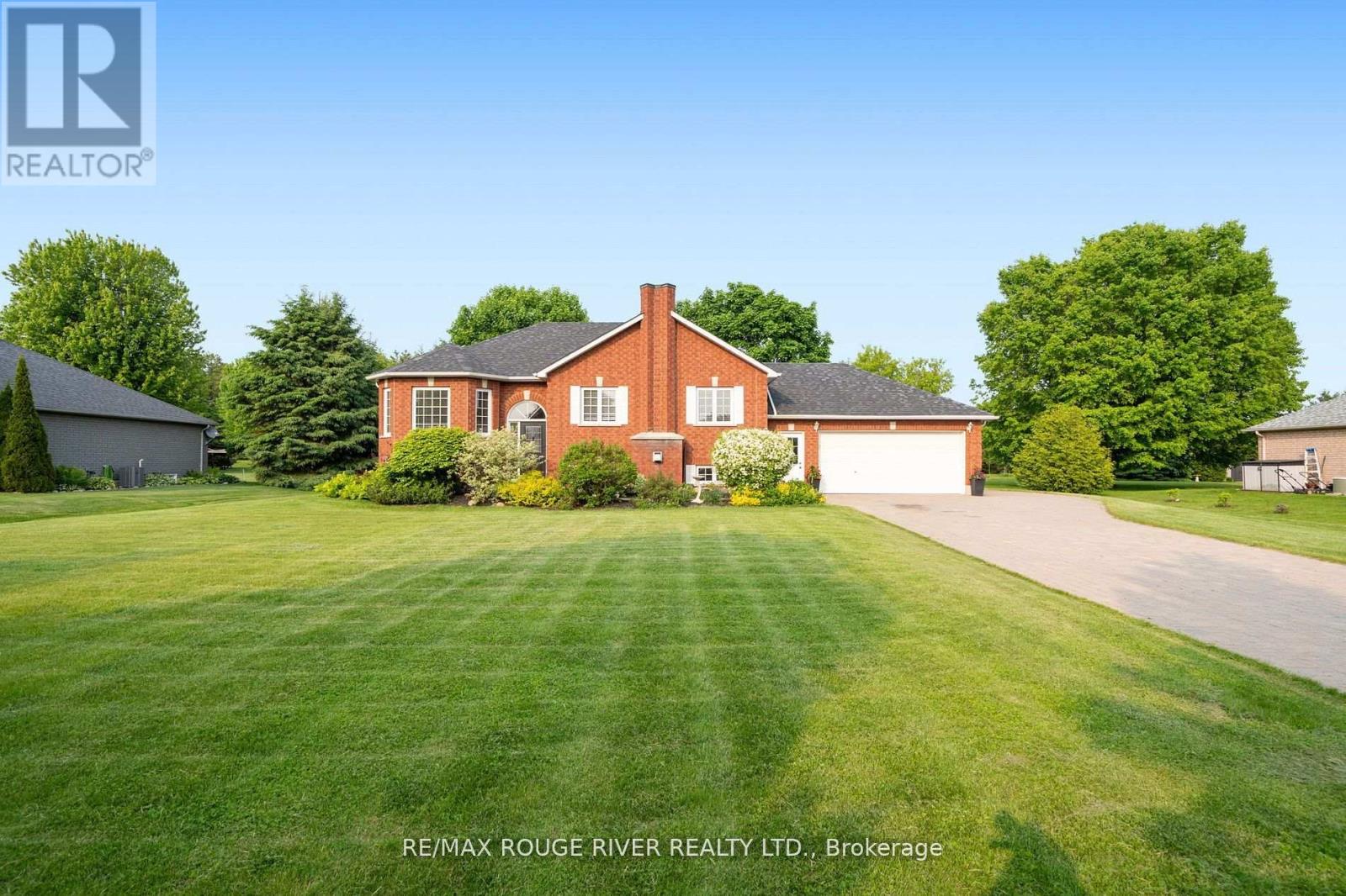 Photo 4 of 14 Deerfield Drive, Hamilton Township ON