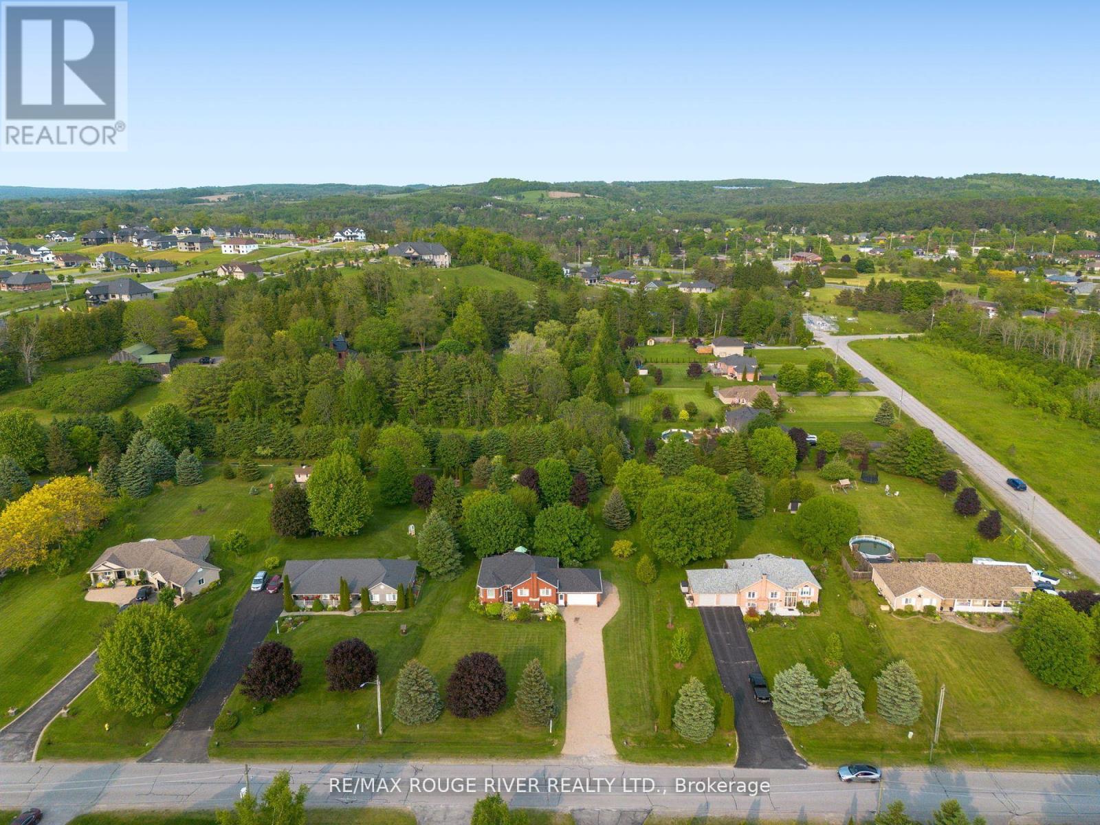Photo 6 of 14 Deerfield Drive, Hamilton Township ON