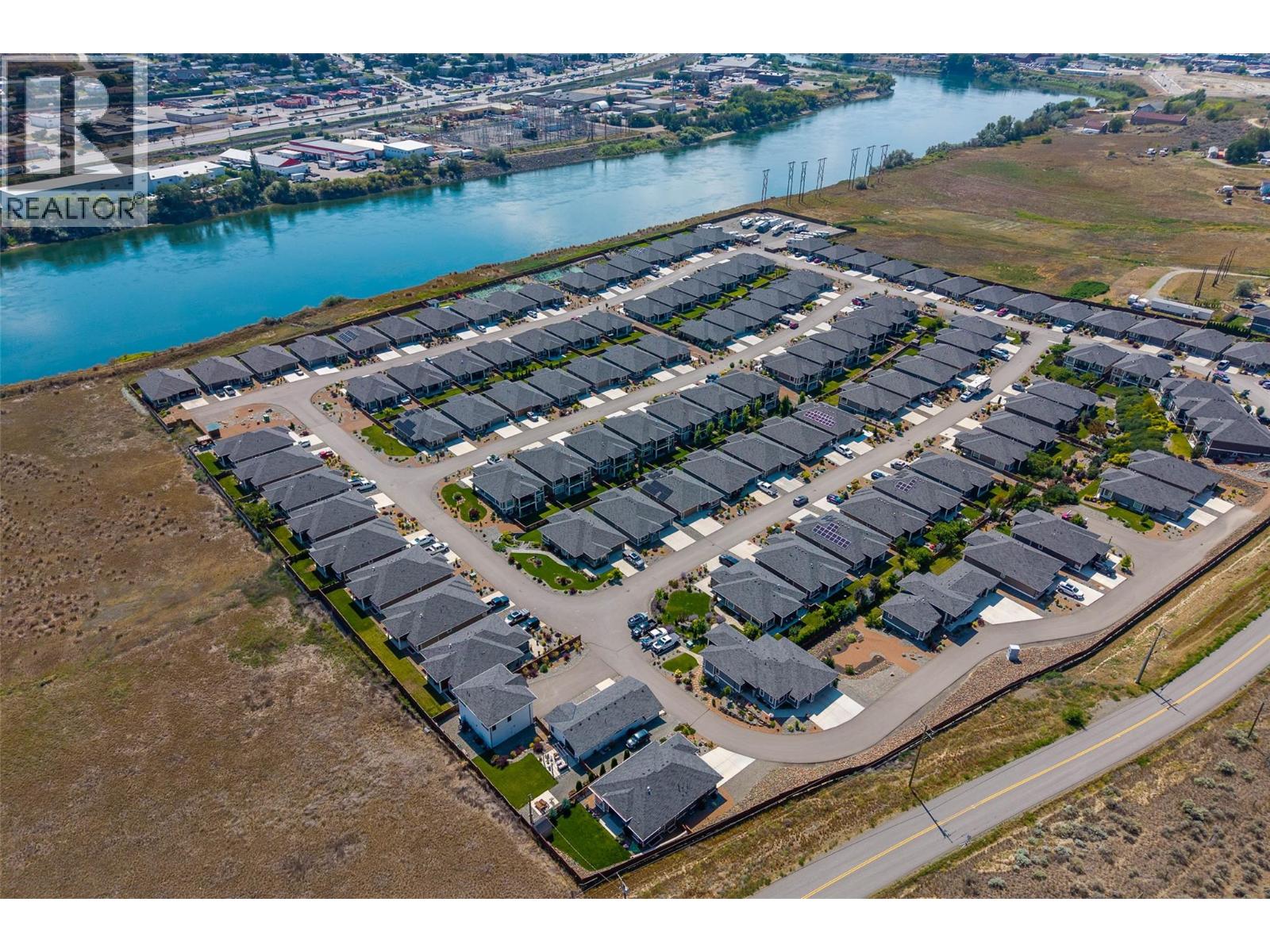 Photo 4 of 641 Shuswap E Road Unit 154, Kamloops BC