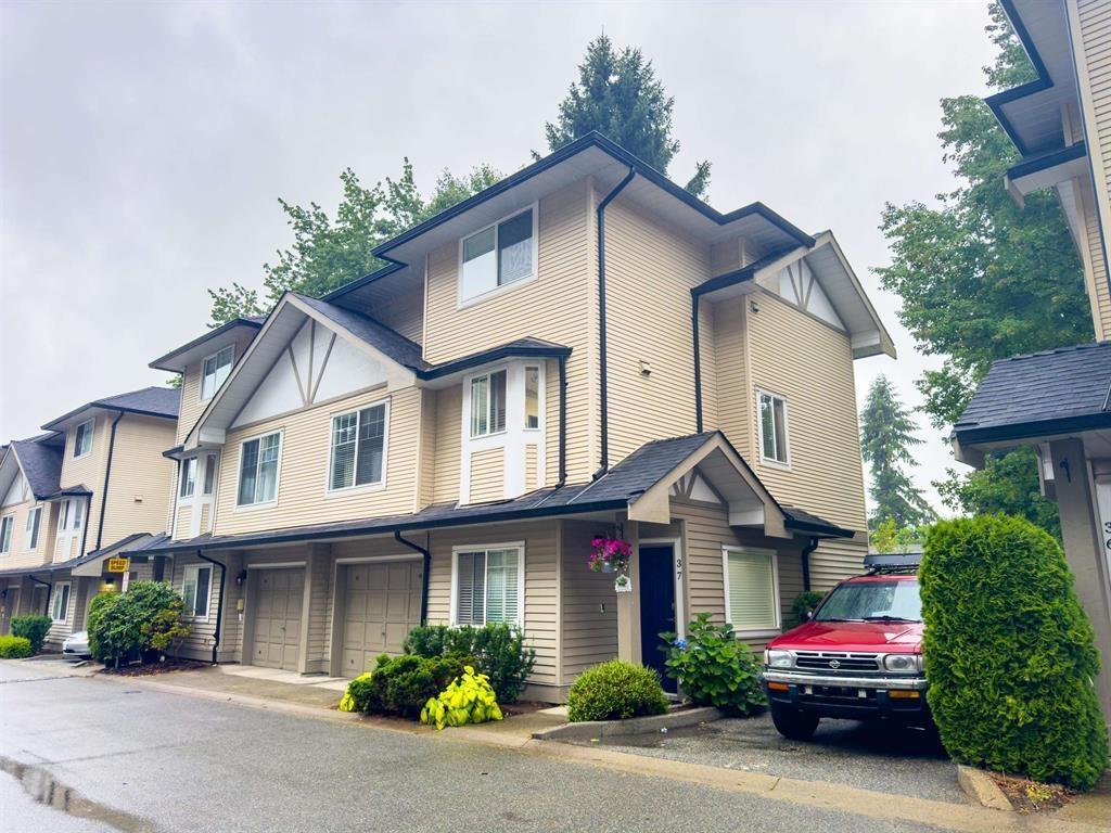 Photo 2 of 37 7640 Blott Street, Mission BC