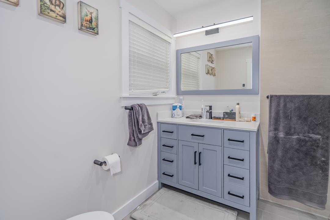 Photo 12 of 9 15255 36 Avenue, Surrey BC
