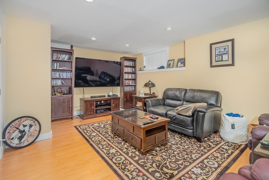 Photo 17 of 9 15255 36 Avenue, Surrey BC