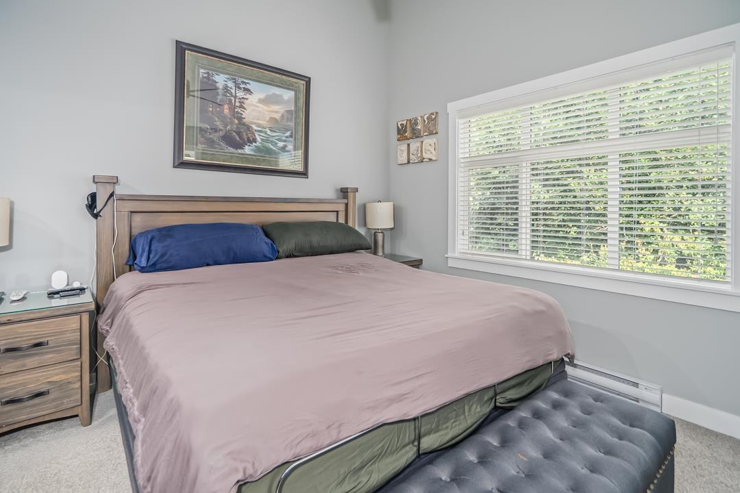 Photo 11 of 9 15255 36 Avenue, Surrey BC