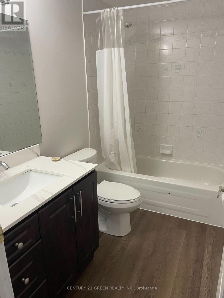 Photo 5 of 141 Columbia Road, Barrie ON