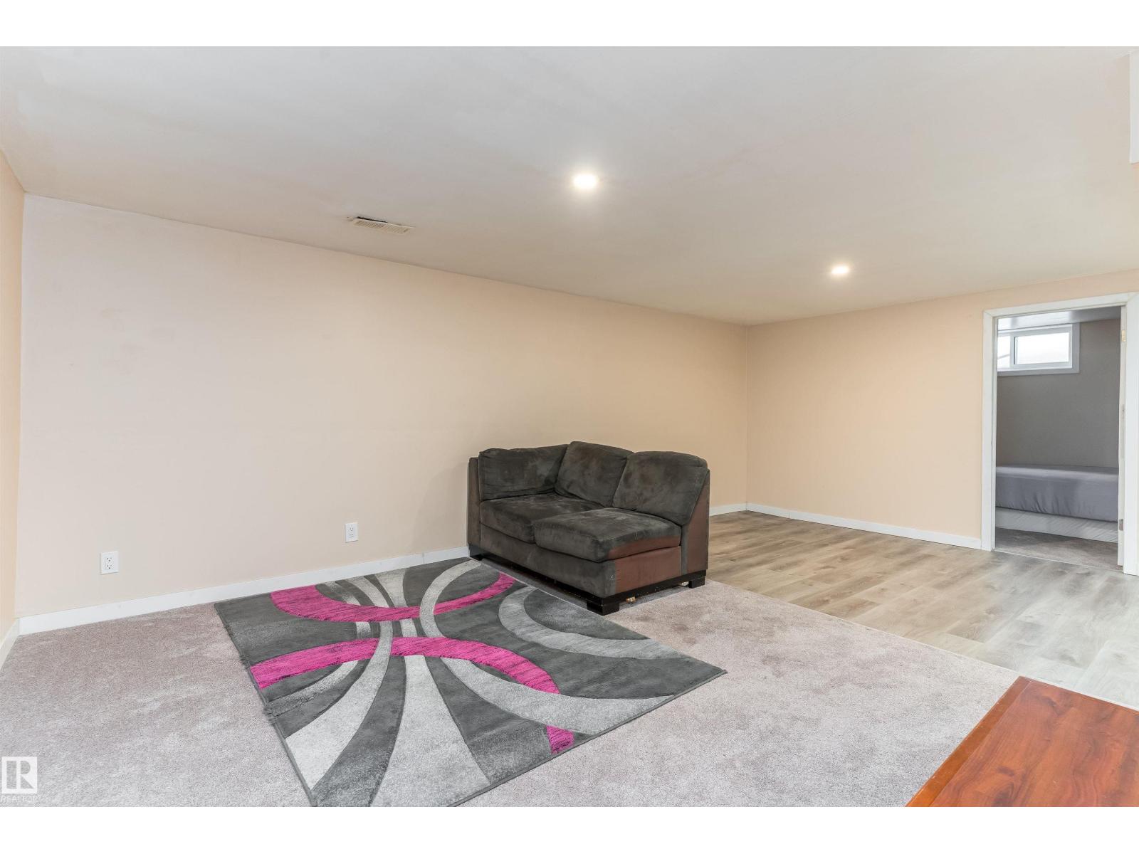 Photo 27 of 10762 164 St Nw, Edmonton AB