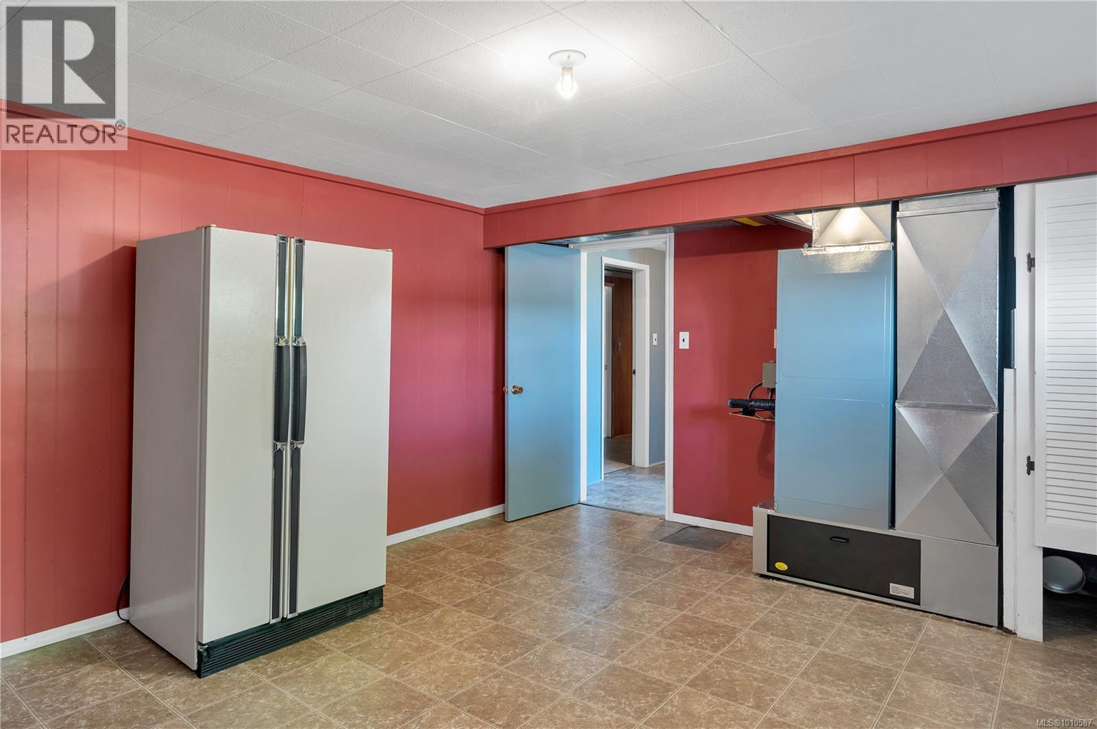 425 Evergreen Rd, Campbell River