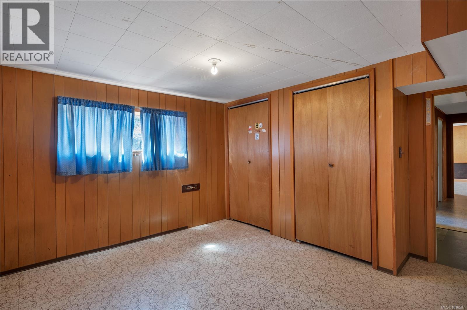 425 Evergreen Rd, Campbell River