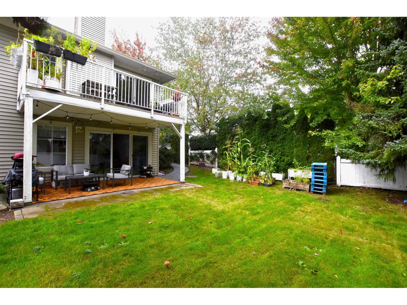 Photo 13 of 7 16888 80 Avenue, Surrey BC