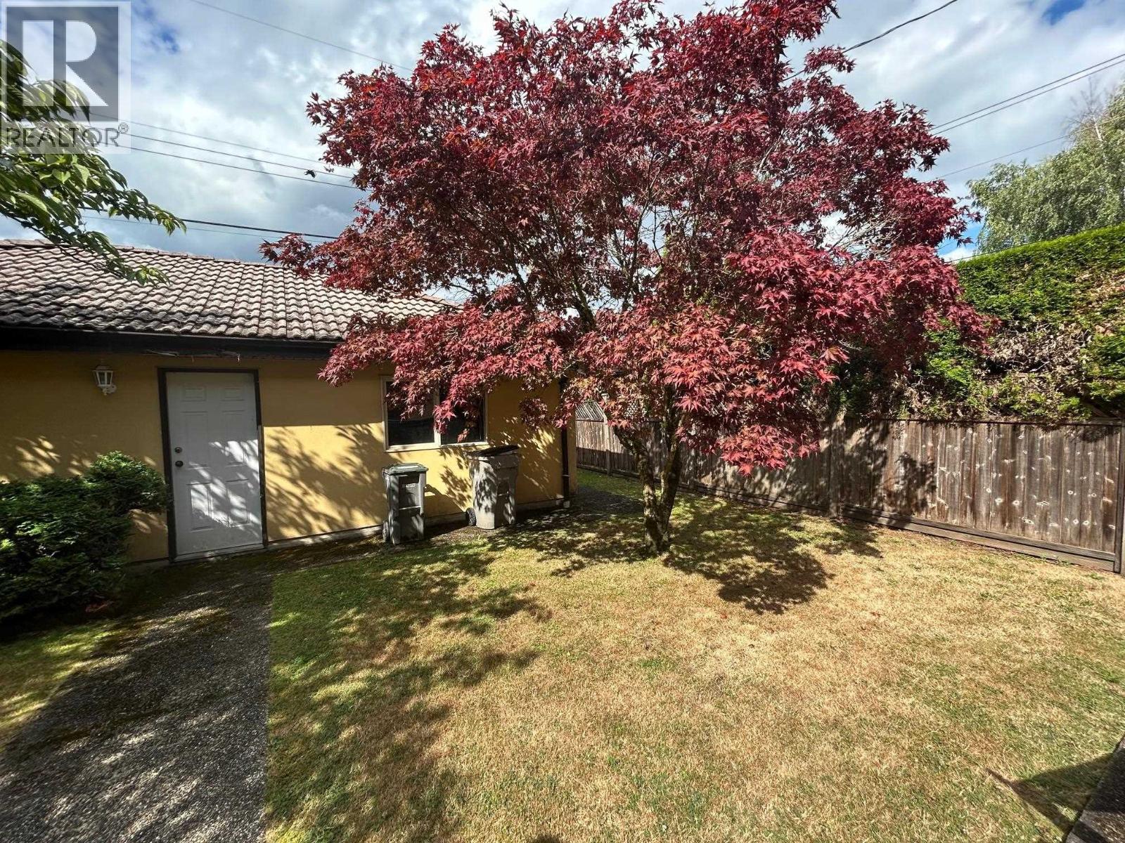 Photo 11 of 3021 W 21st Avenue, Vancouver BC