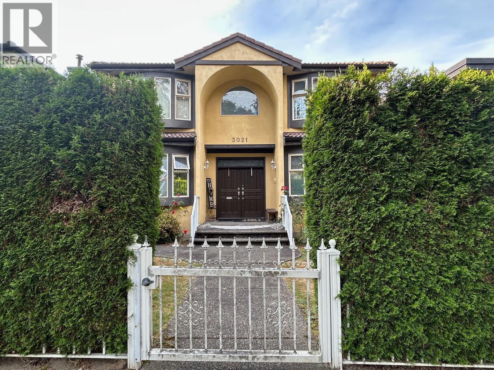 Photo 3 of 3021 W 21st Avenue, Vancouver BC