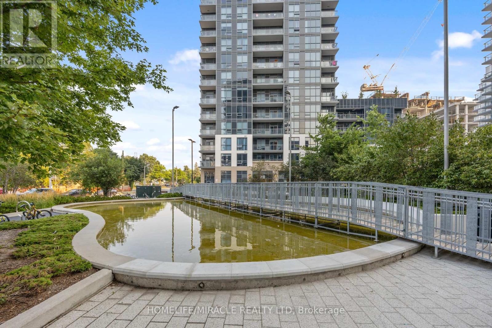 Photo 44 of 2002 30 Meadowglen Place, Toronto ON