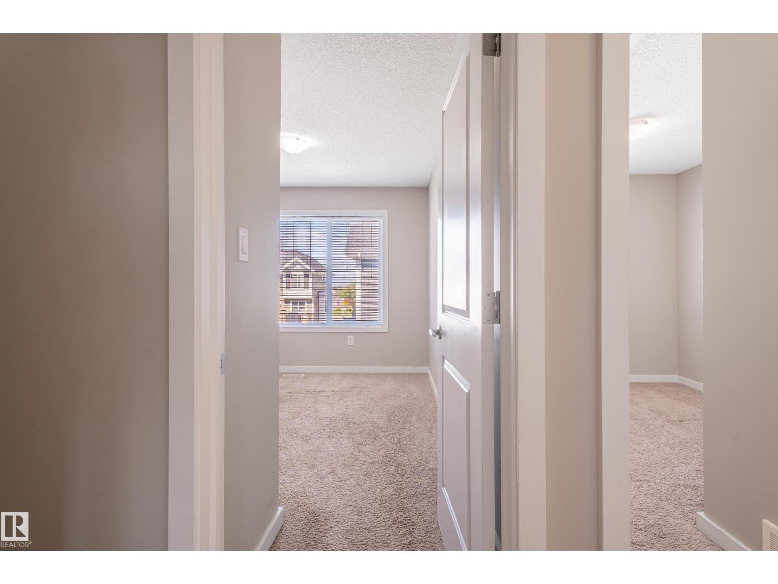 Photo 25 of 71 2803 James Mowatt Tr Sw, Edmonton AB