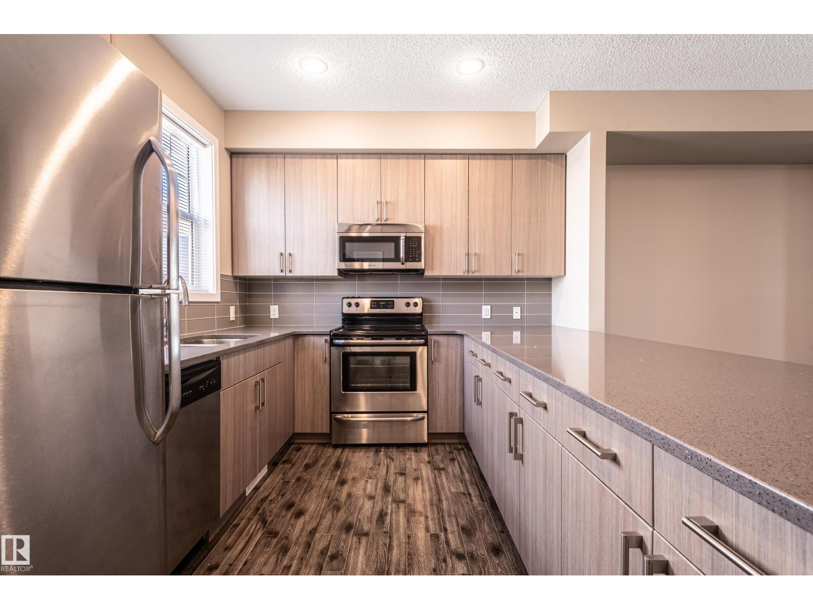 Photo 8 of 71 2803 James Mowatt Tr Sw, Edmonton AB