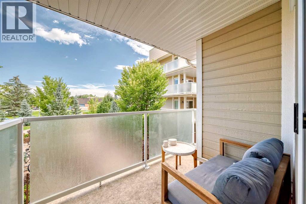 Photo 26 of 201 3727 42 Street Nw, Calgary AB