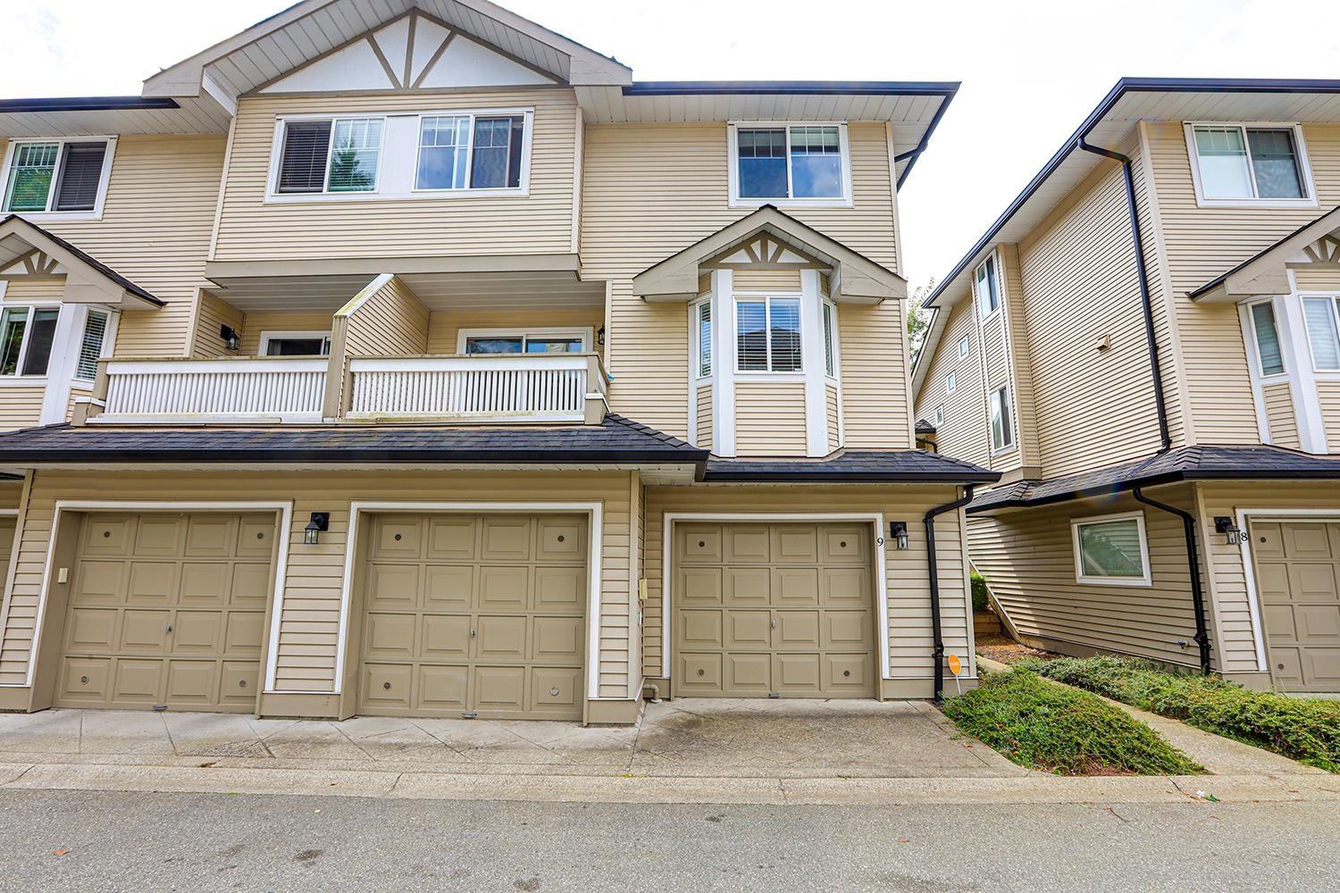 Photo 4 of 9 7640 Blott Street, Mission BC