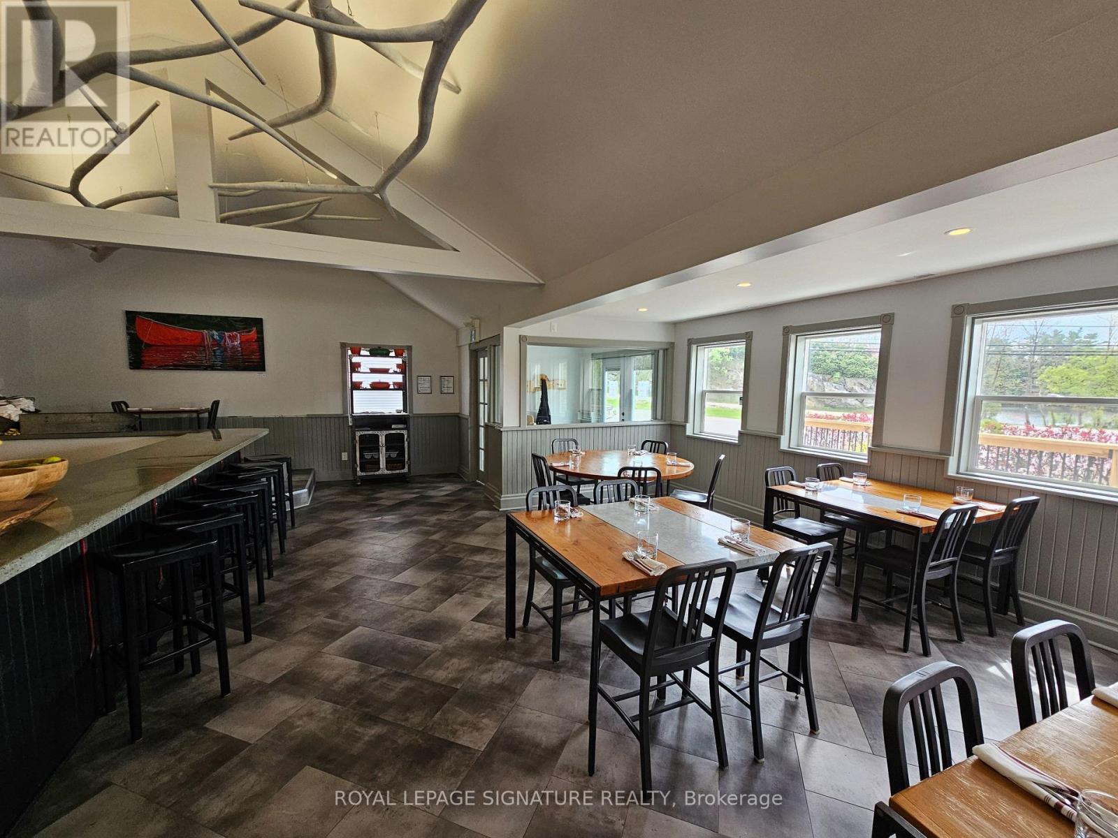 Photo 27 of 1004 Medical Centre, Frontenac ON