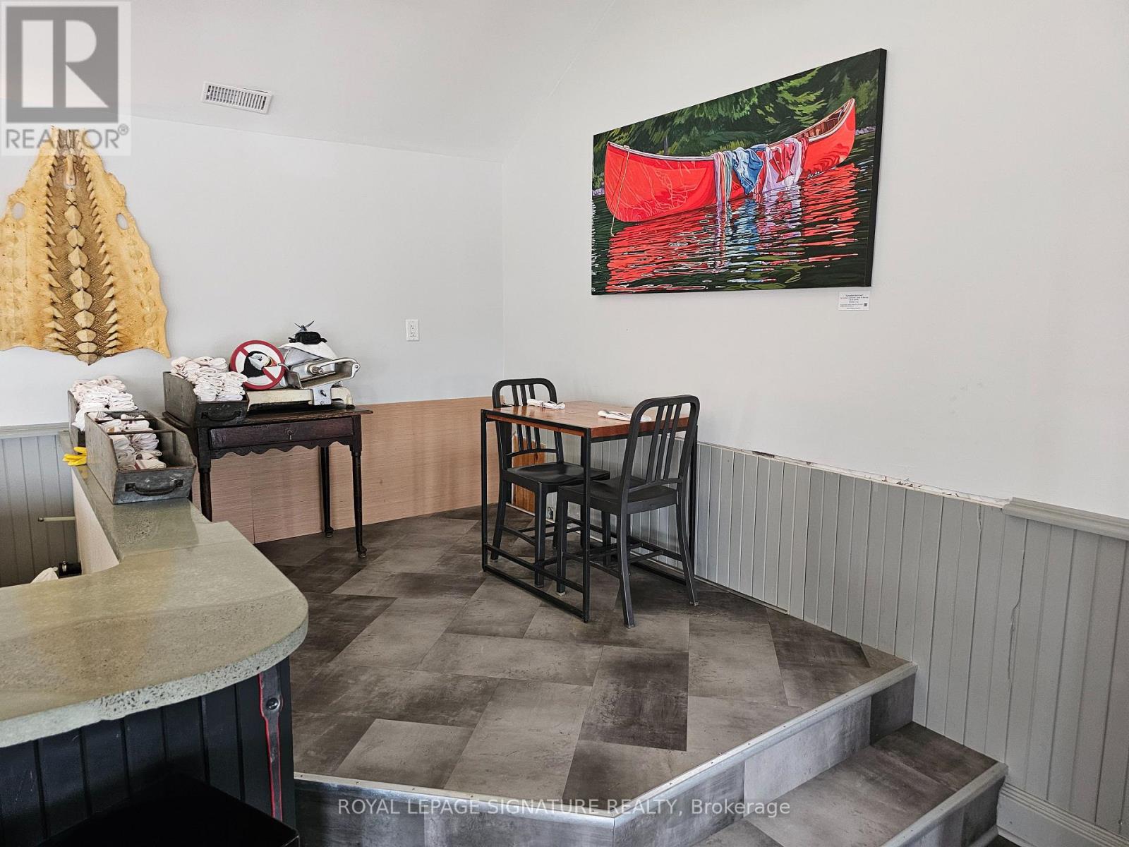 Photo 29 of 1004 Medical Centre, Frontenac ON