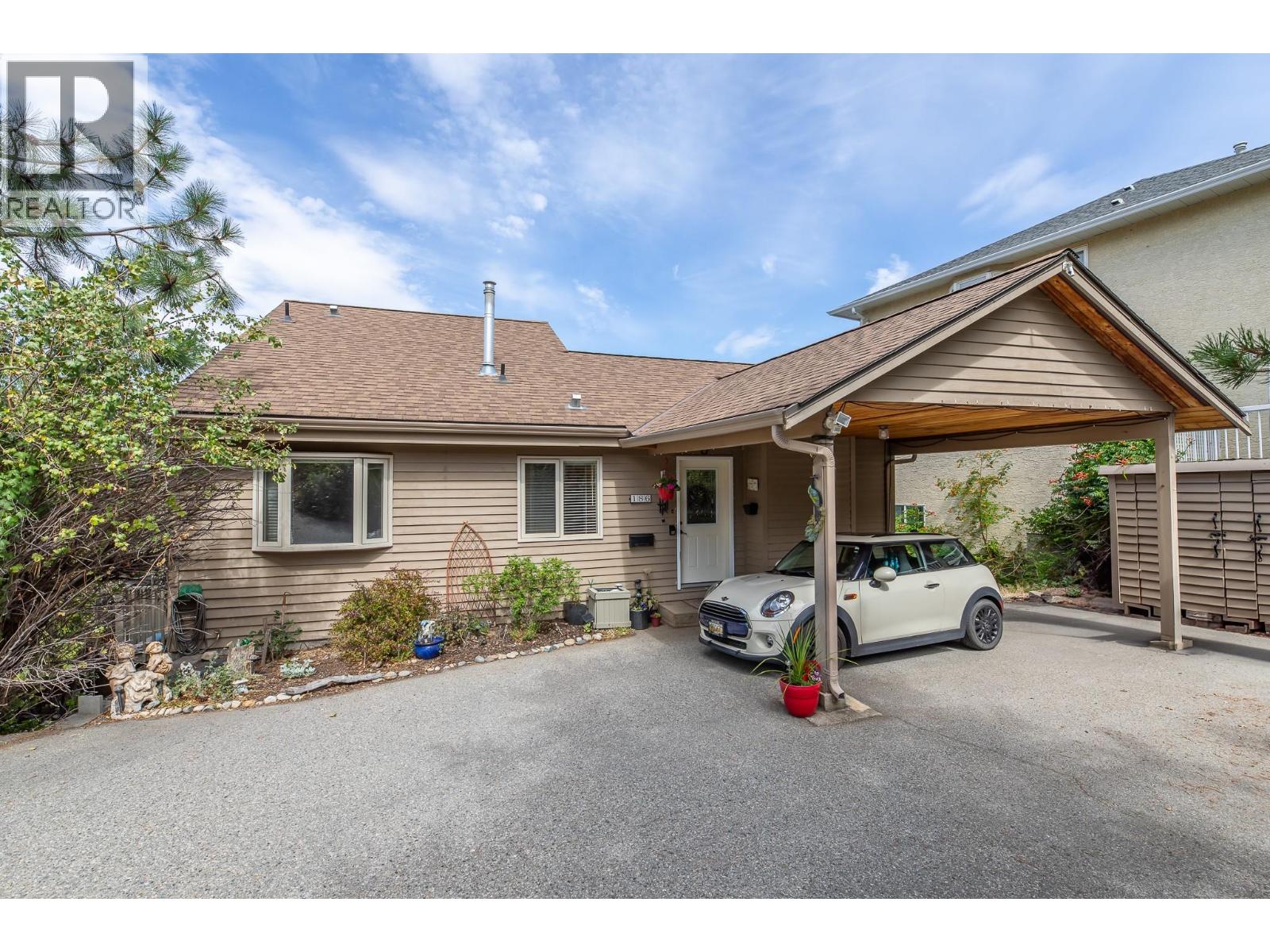 186 DEWDNEY Crescent, Penticton