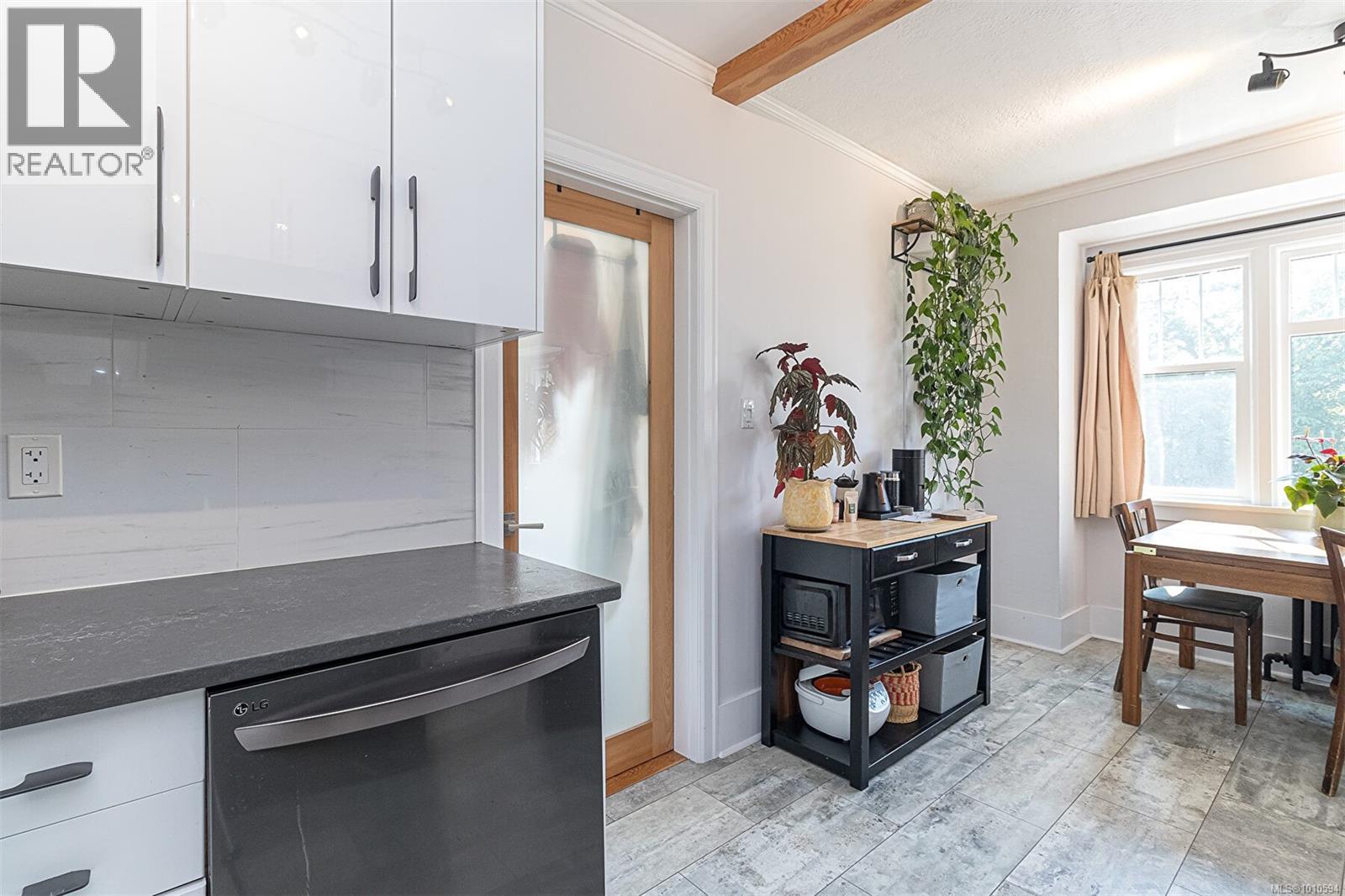 Photo 30 of 200 Obed Ave, Saanich BC