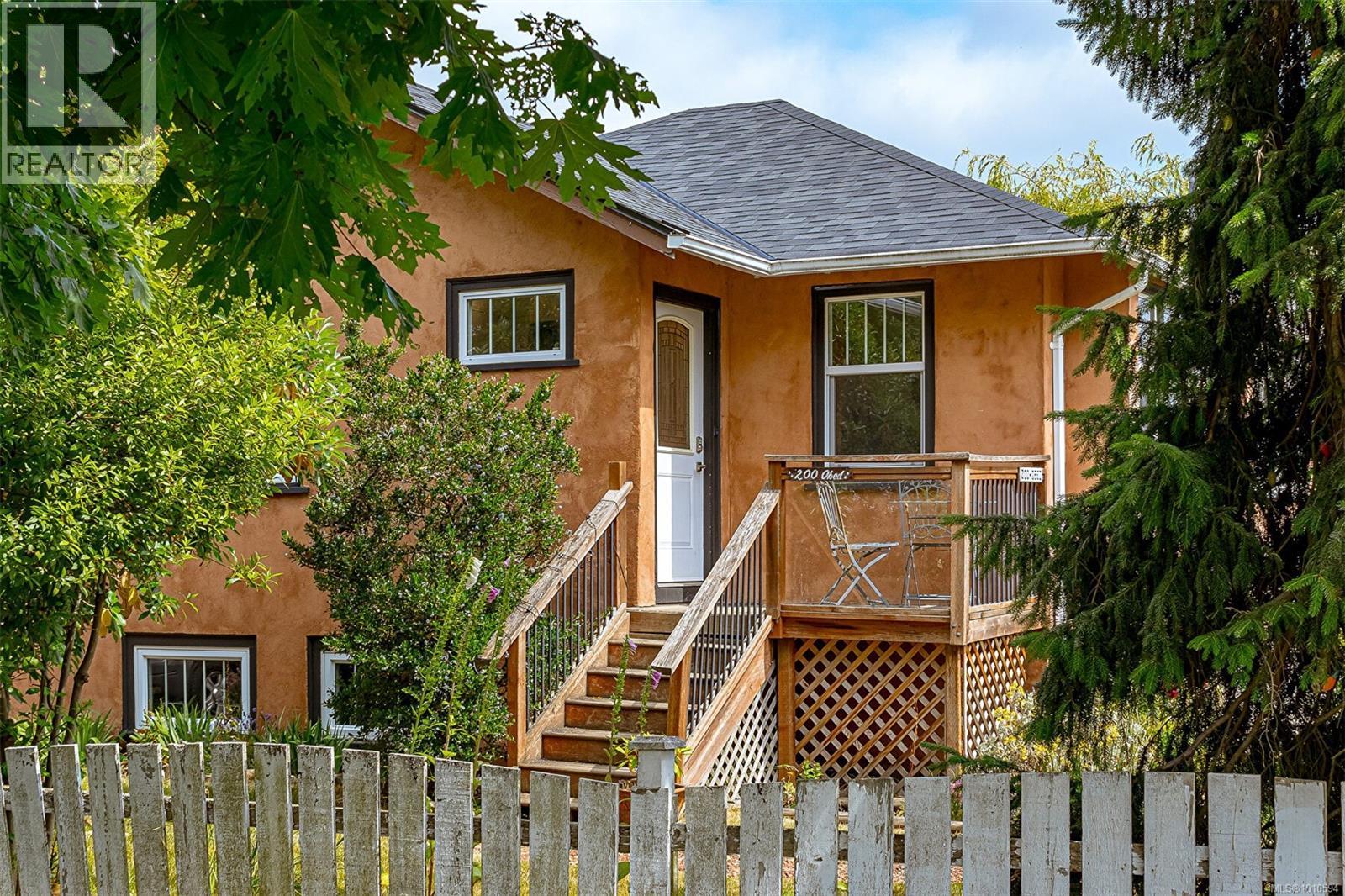 Photo 41 of 200 Obed Ave, Saanich BC