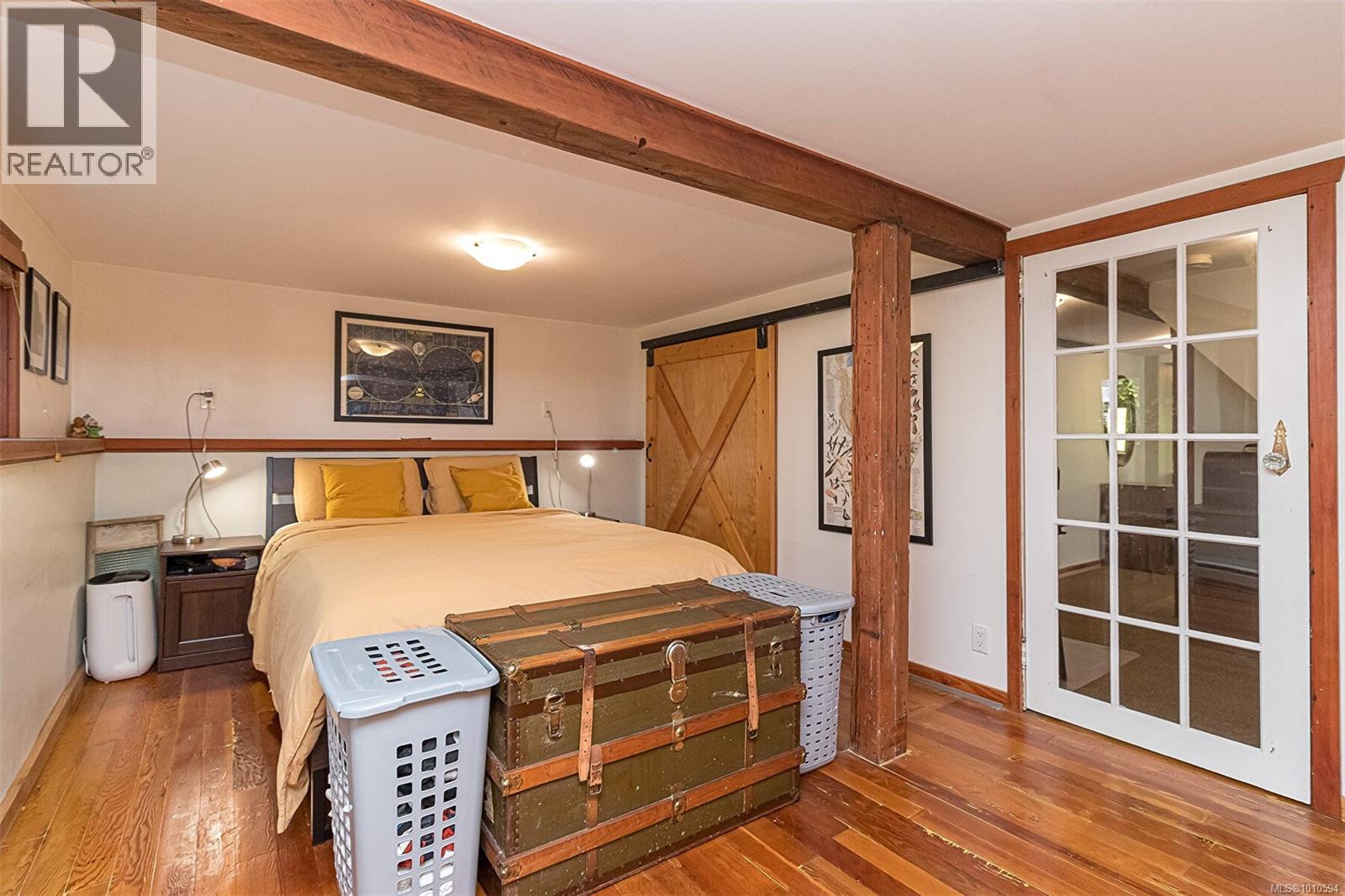Photo 23 of 200 Obed Ave, Saanich BC
