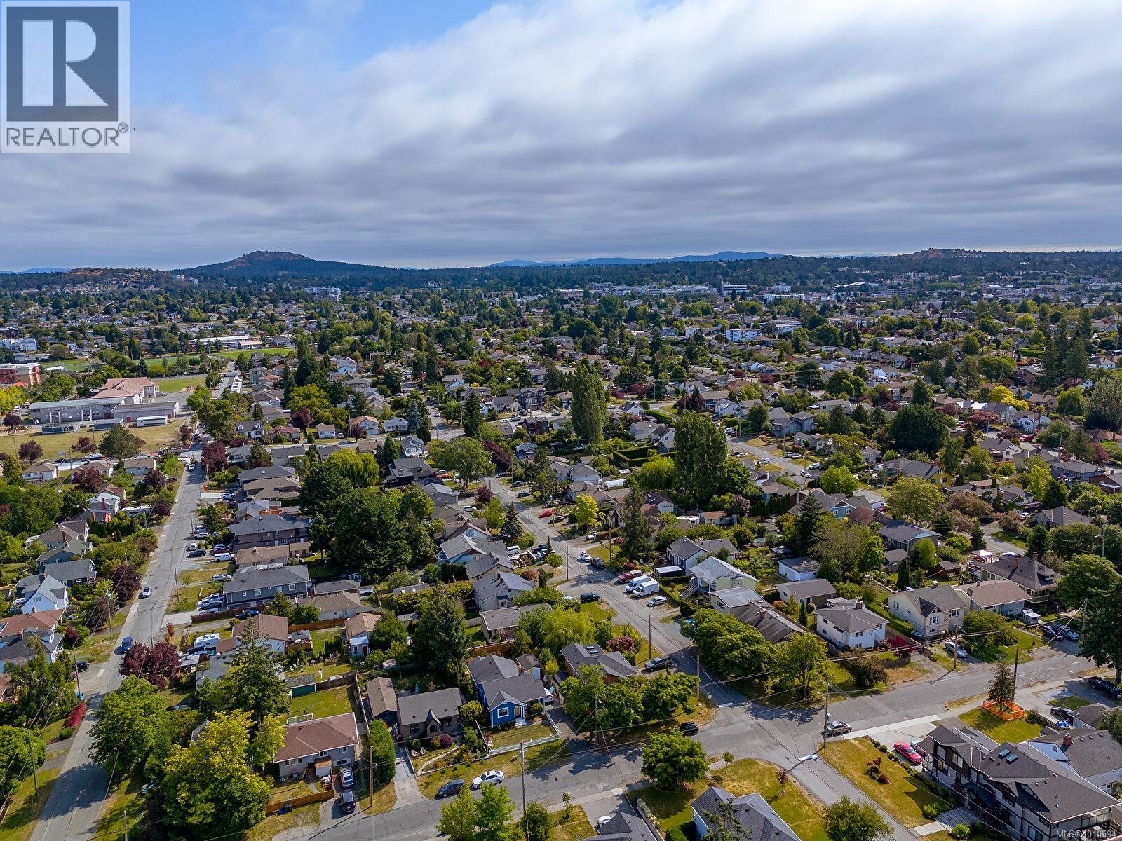 Photo 16 of 200 Obed Ave, Saanich BC
