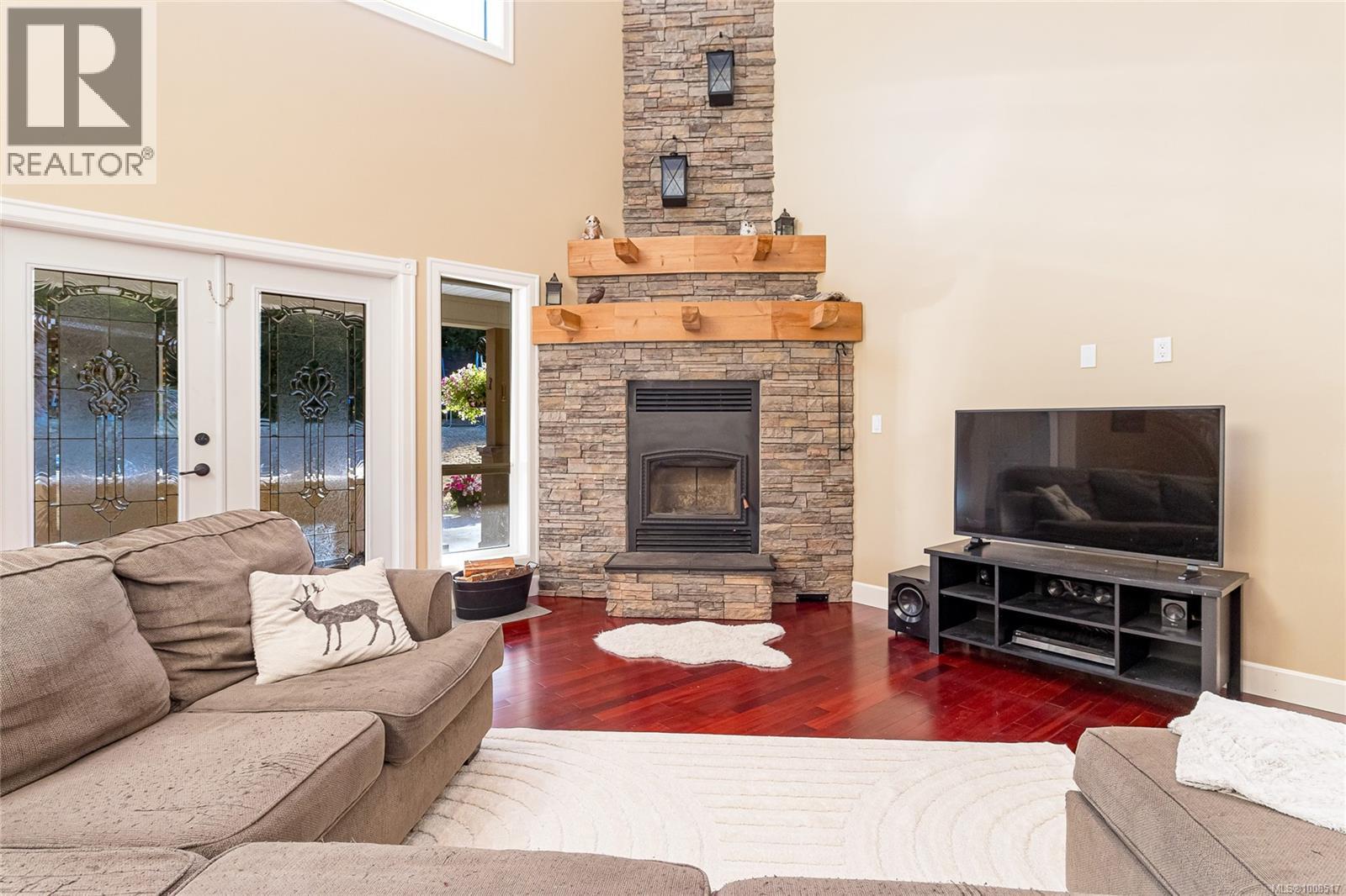 Photo 14 of 2540 Elk Trails Way, Nanaimo BC