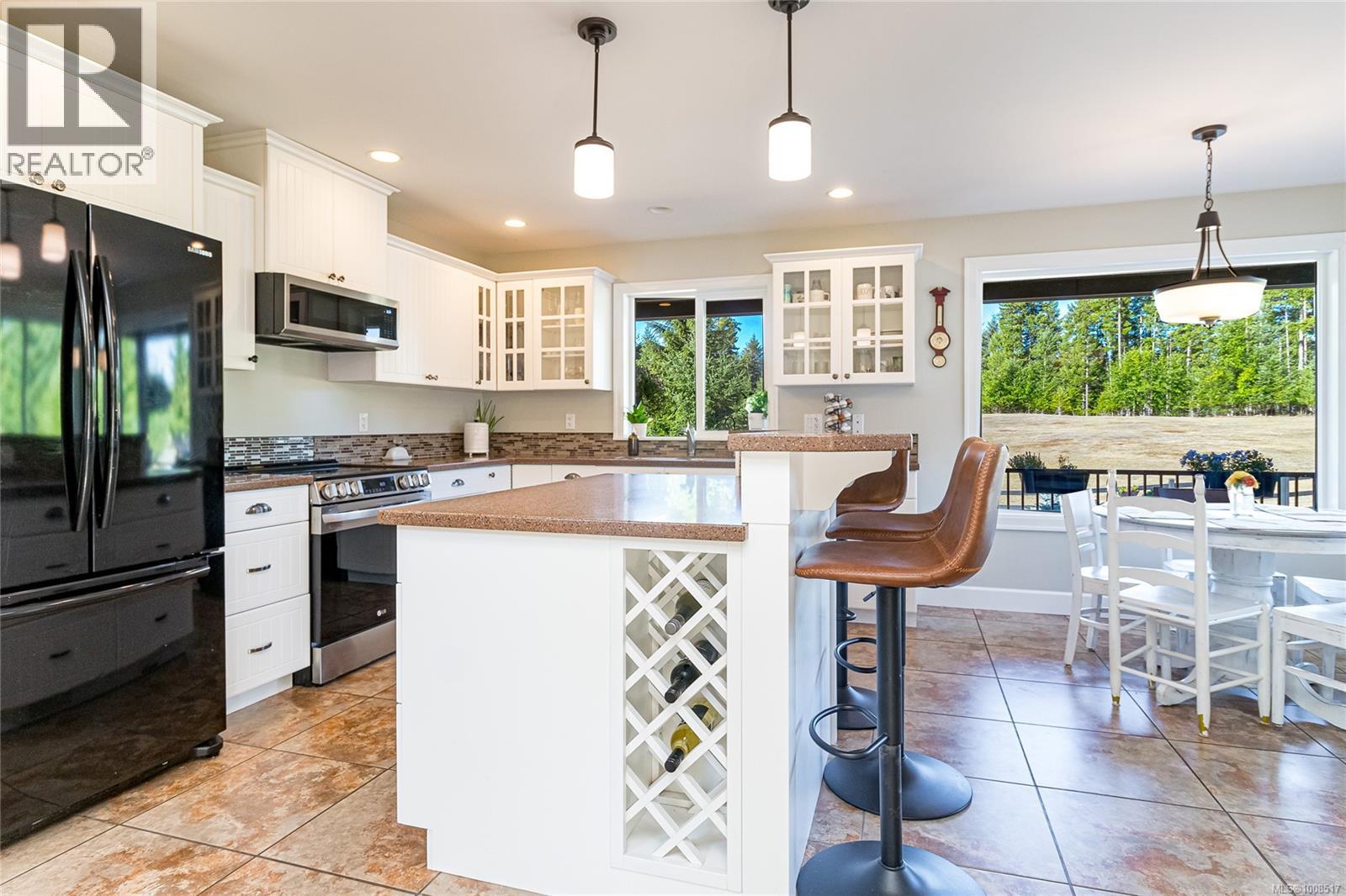 Photo 21 of 2540 Elk Trails Way, Nanaimo BC