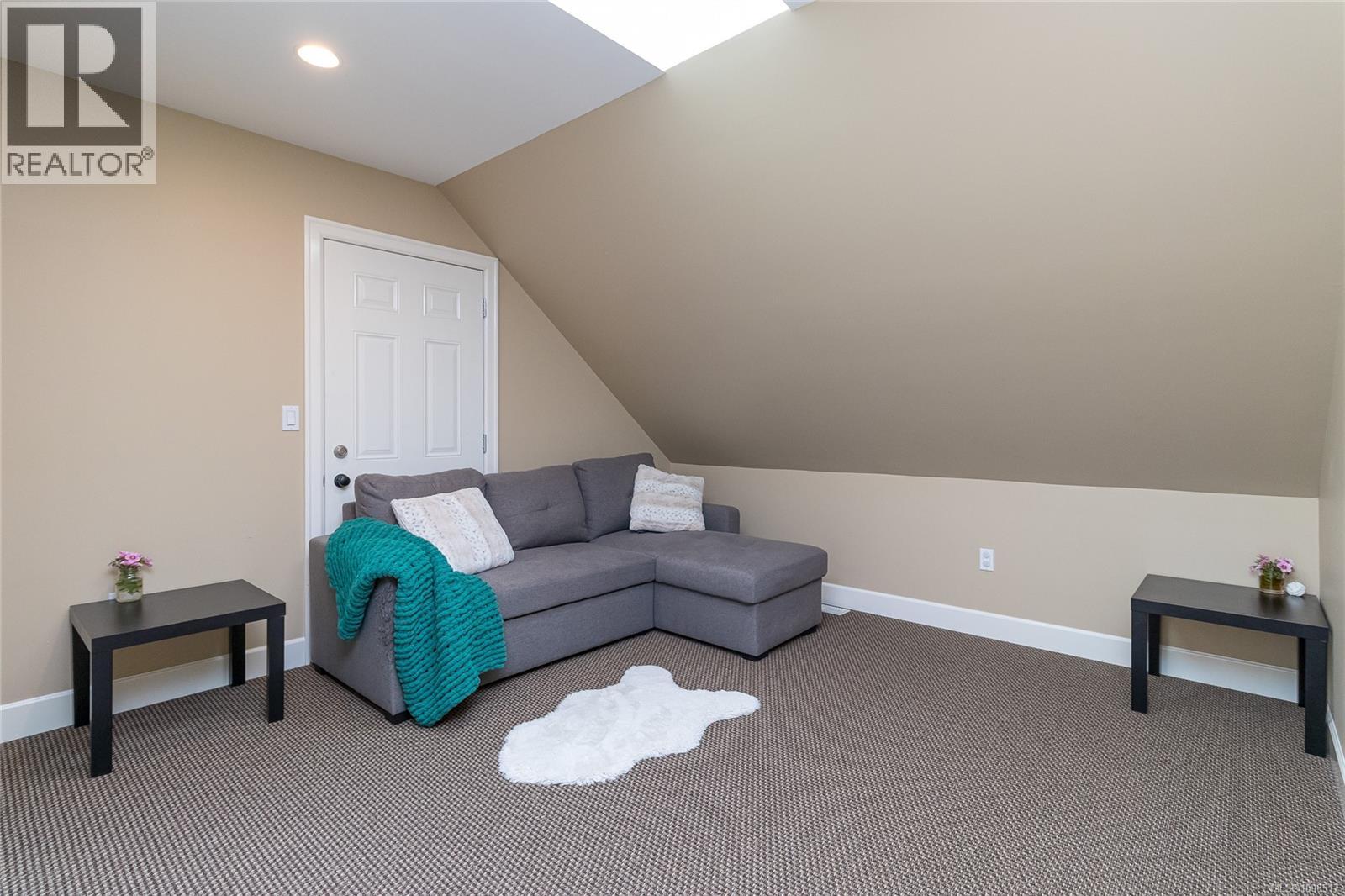 Photo 33 of 2540 Elk Trails Way, Nanaimo BC