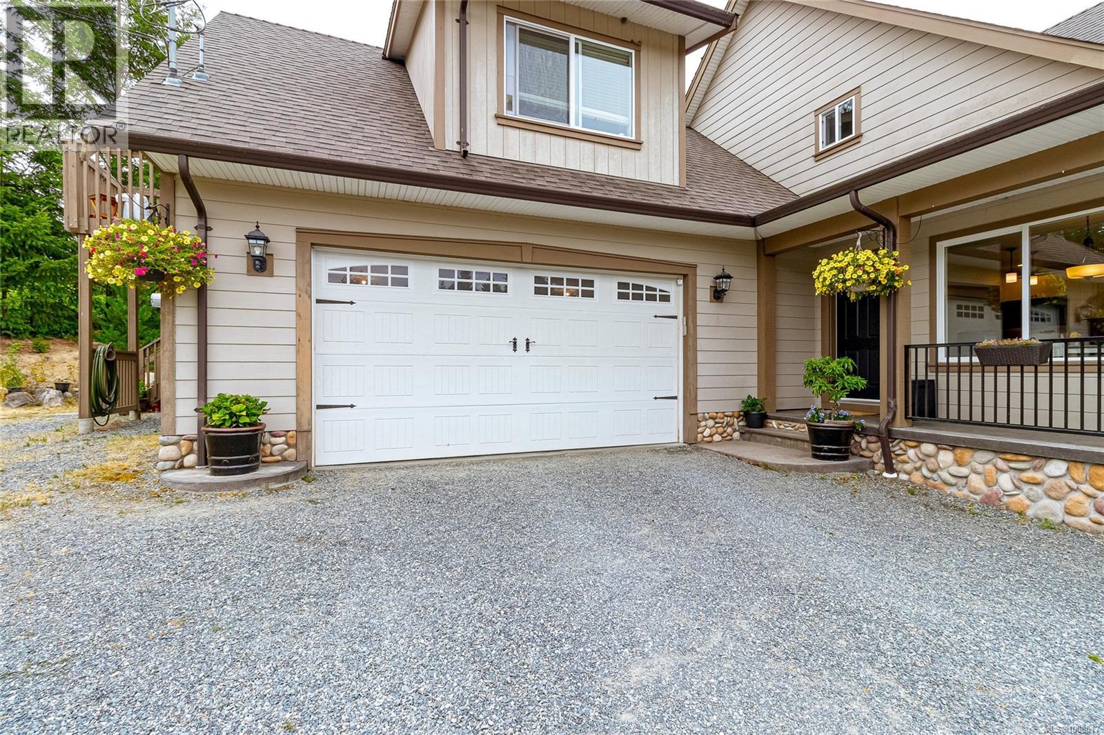 Photo 51 of 2540 Elk Trails Way, Nanaimo BC