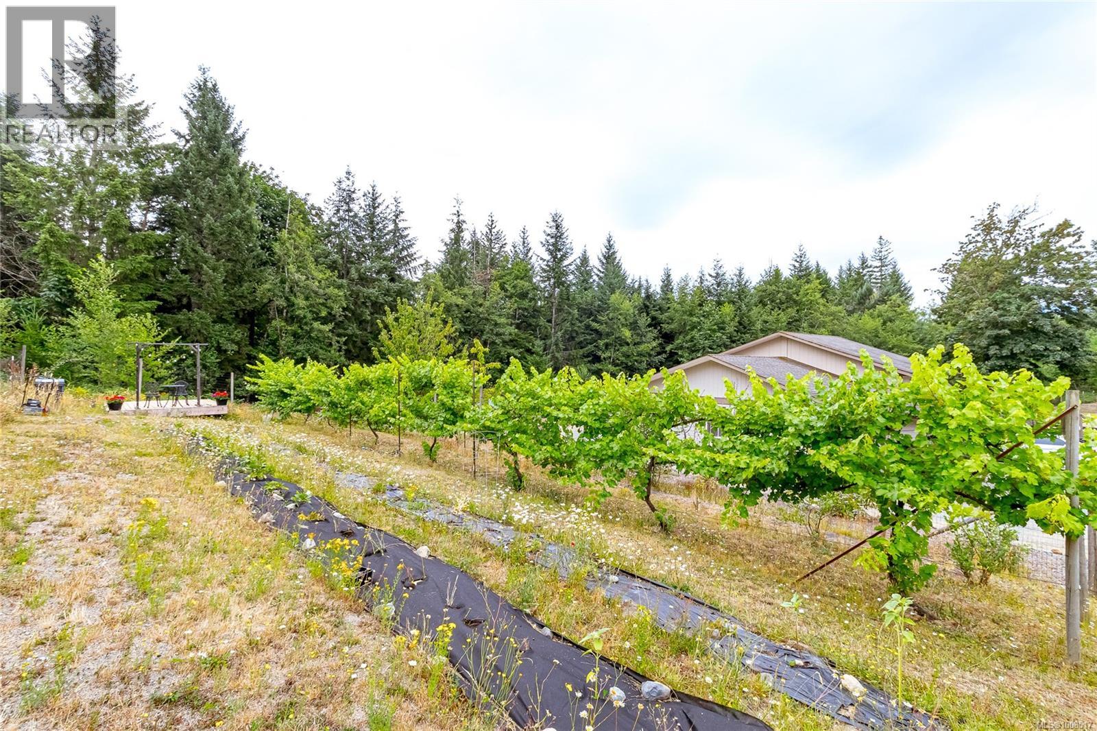 Photo 69 of 2540 Elk Trails Way, Nanaimo BC