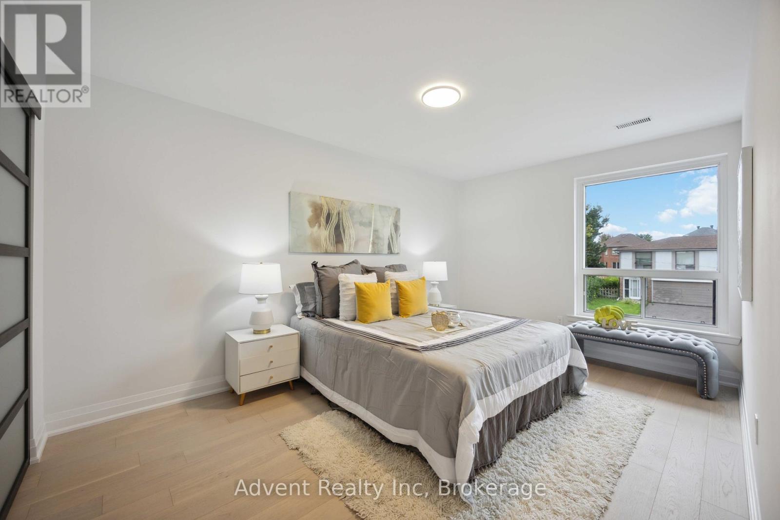 Photo 36 of 73 Glen Springs Drive, Toronto ON