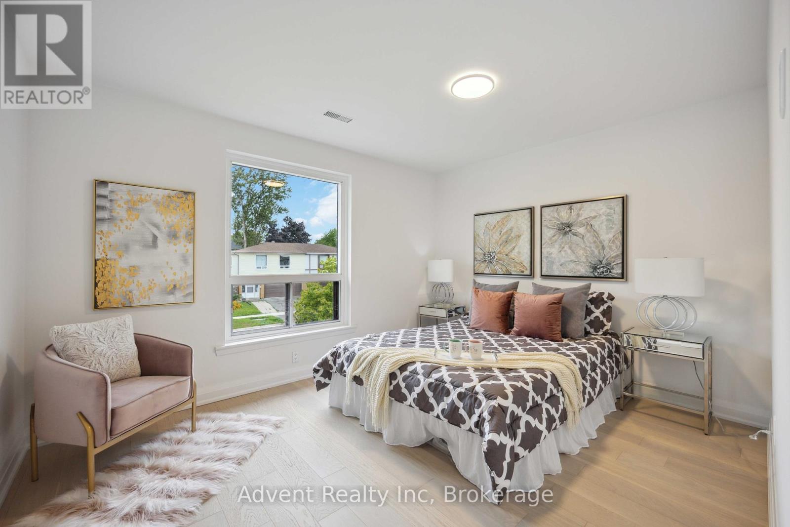 Photo 40 of 73 Glen Springs Drive, Toronto ON