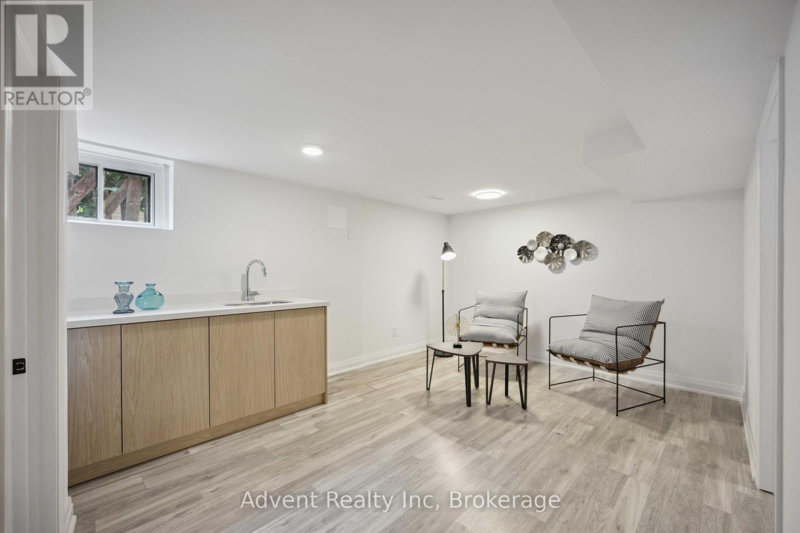 Photo 2 of 73 Glen Springs Drive, Toronto ON