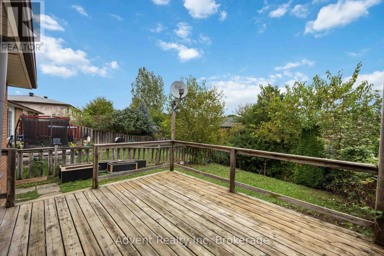 Photo 30 of 73 Glen Springs Drive, Toronto ON