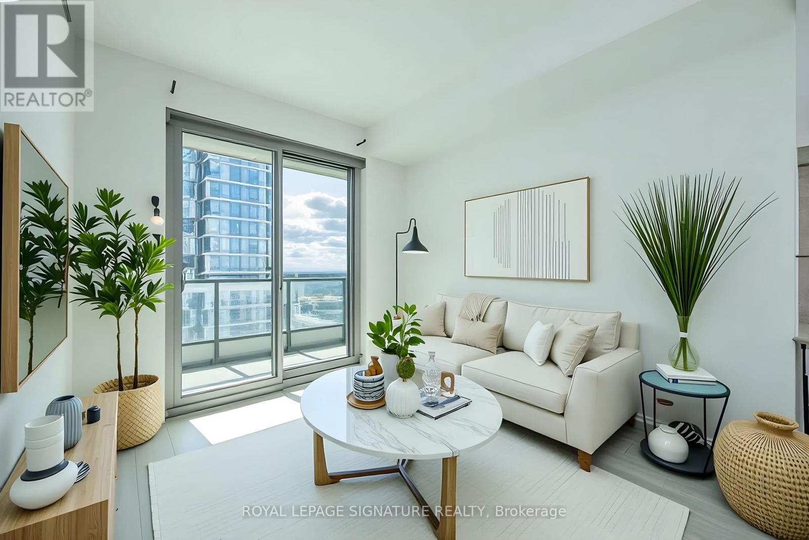 Photo 14 of 1810 950 Portage Parkway, Vaughan ON
