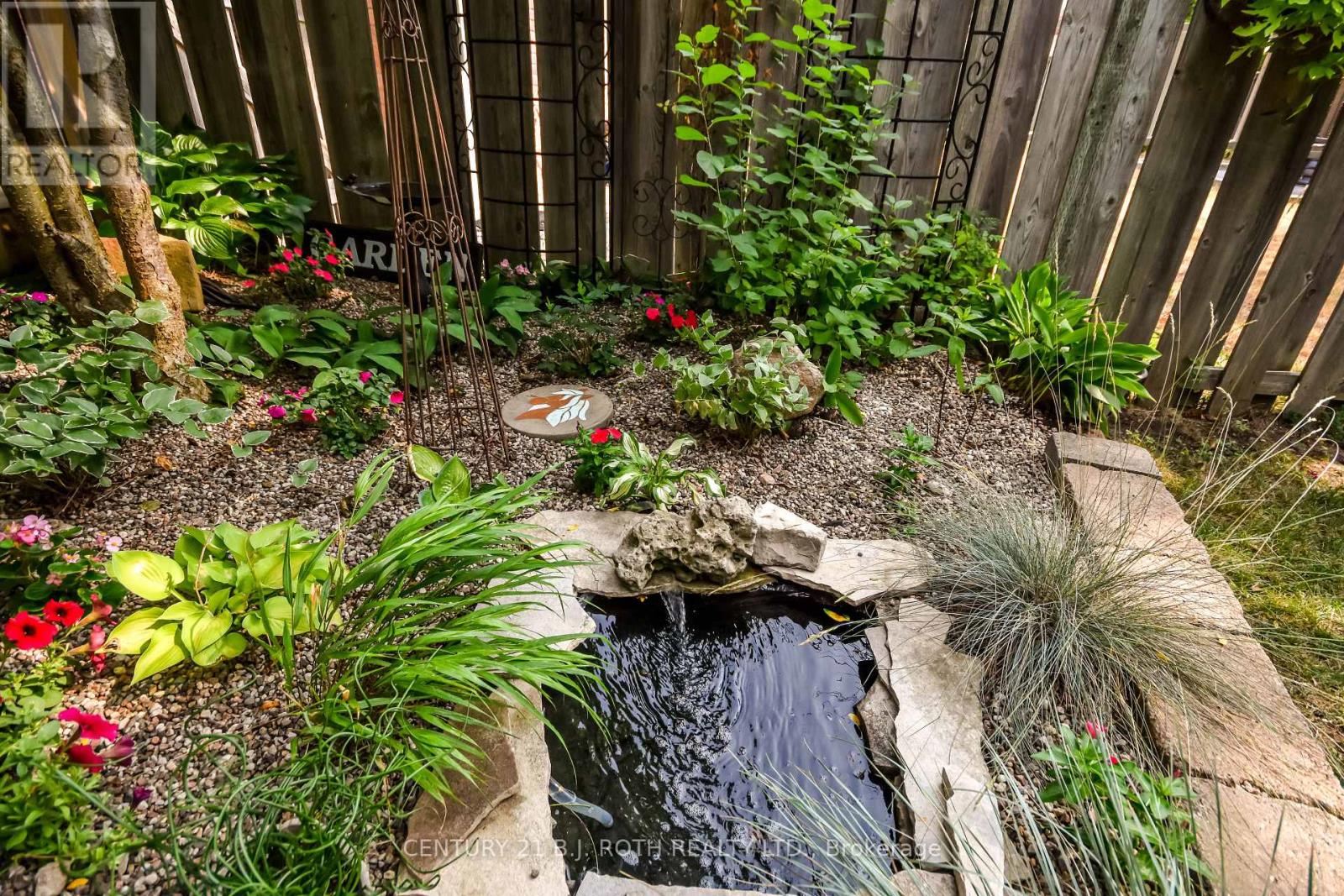 Photo 21 of 49 Ridgeway Avenue, Barrie ON