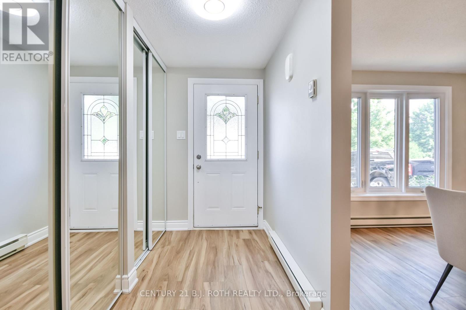 Photo 3 of 49 Ridgeway Avenue, Barrie ON