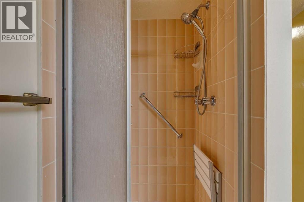 Single Family House for Sale in   Oakfield Drive SW Oakridge Calgary 