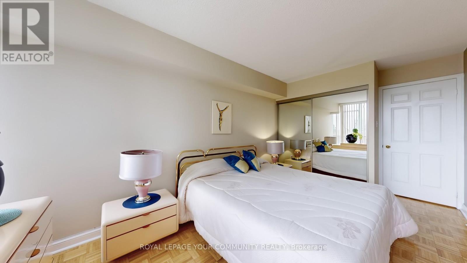 Photo 13 of 404 24 Hanover Road, Brampton ON