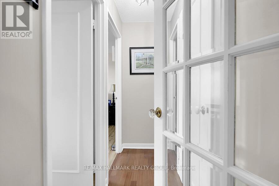 Photo 24 of 705 1081 Ambleside Drive, Ottawa ON