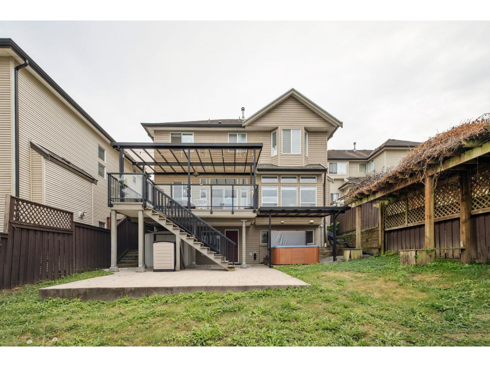 Photo 32 of 15015 62 Avenue, Surrey BC