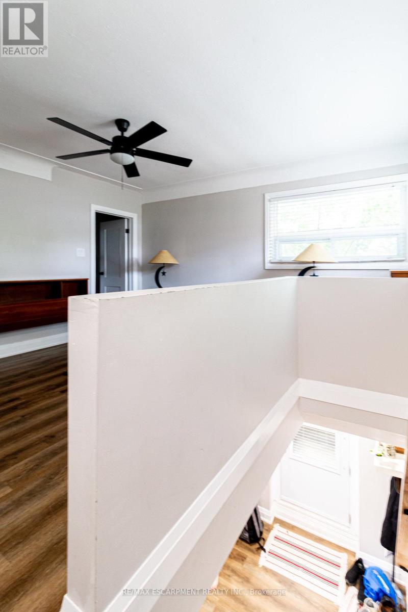 Single Family House for Sale in  LAWRENCE ROAD Hamilton (Rosedale) 