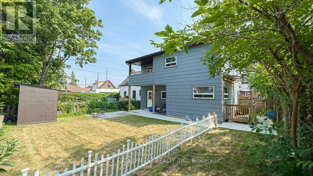 Single Family House for Sale in  LAWRENCE ROAD Hamilton (Rosedale) 