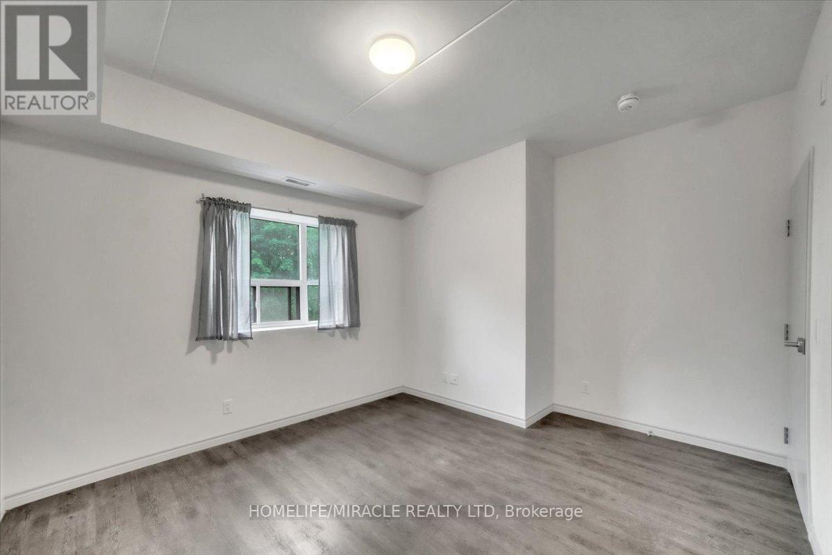Photo 18 of 205 269 Sunview Street, Waterloo ON
