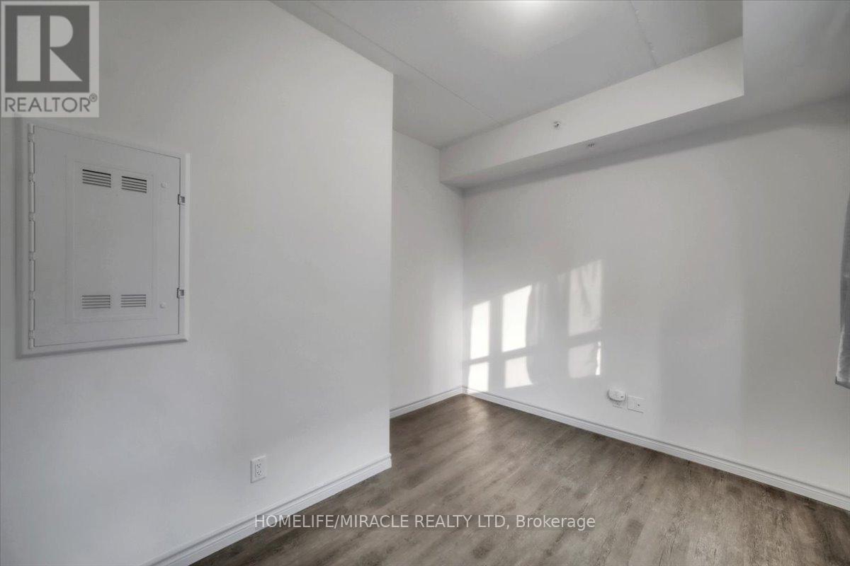 Photo 8 of 205 269 Sunview Street, Waterloo ON