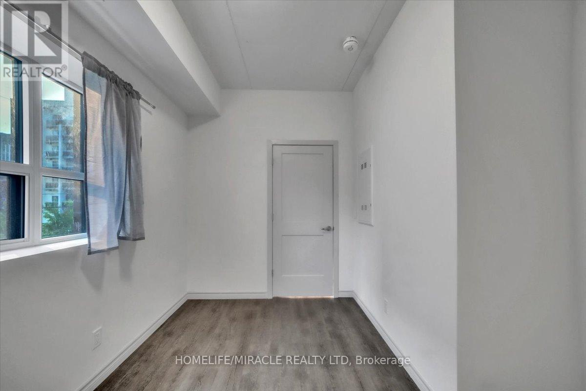 Photo 21 of 205 269 Sunview Street, Waterloo ON